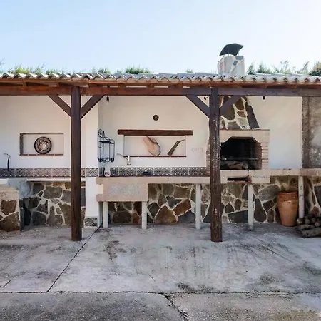 Casa De Madera Del Turullote